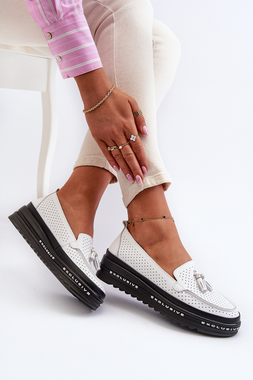 Білі жіночі шкіряні мокасини на платформі Assetnima