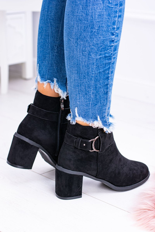 Жіночі чорні черевики на шпильці із замшею Evoret