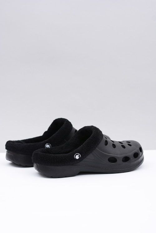 Жіночі шльопанці утеплені Black Kroks EVA