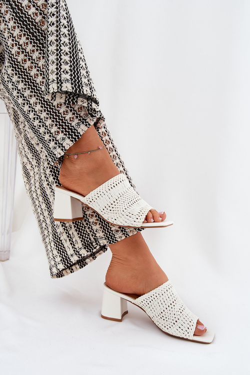 Жіночі Сандалі З Плетінням На Каблуці Білі Ciariloria