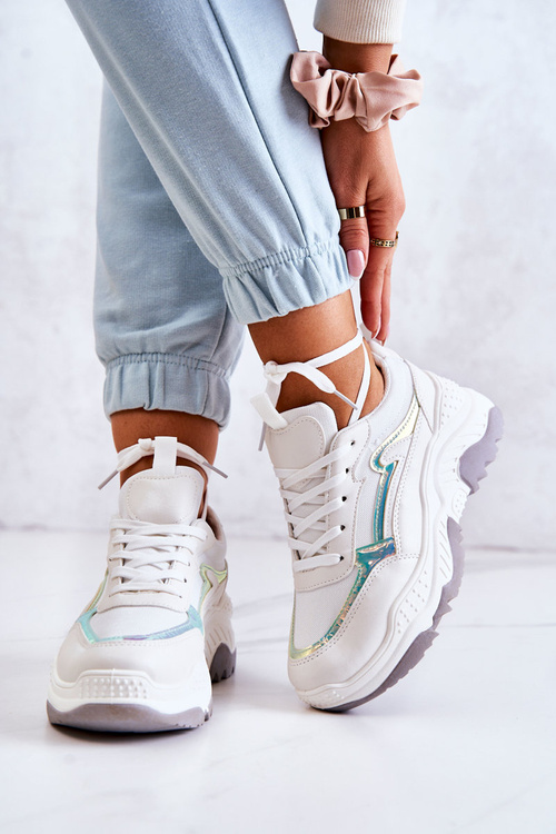 Жіночі блискучі кросівки Білі Каллісто