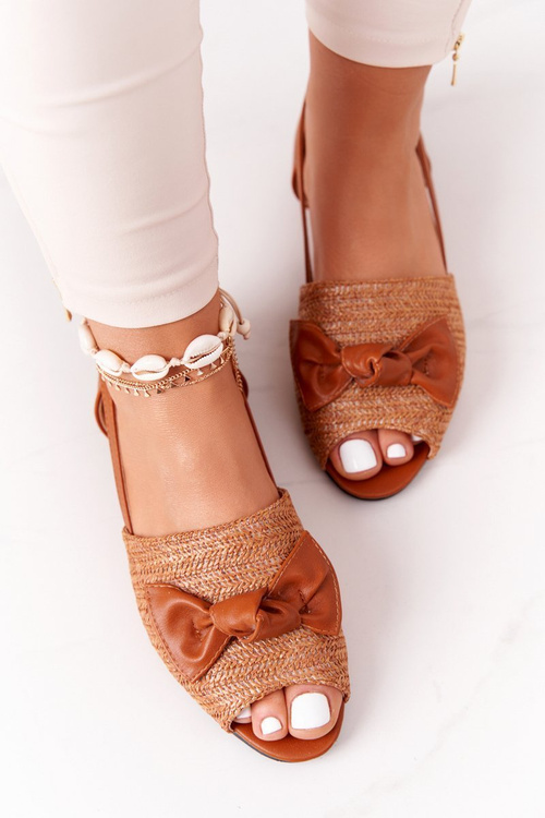 Плоскі плетені сандалі Lu Boo Camel