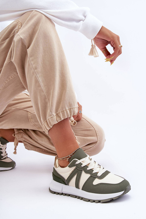 Шкіряне жіноче спортивне взуття зелено-бежевий Kabama