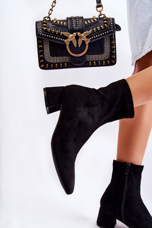 Замшеві жіночі високі чоботи чорного кольору Gloriss