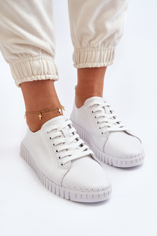 Білі жіночі шкіряні кросівки Xenobia