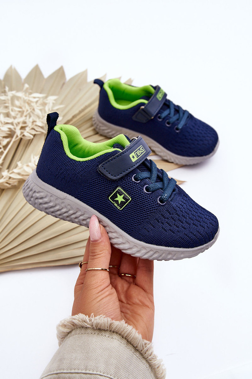 Дитяче спортивне взуття на шнурівці темно-зеленого кольору Brego