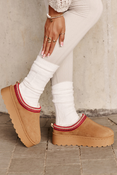 Жіночі зимові черевики на платформі, утеплені хутром Camel Remenia