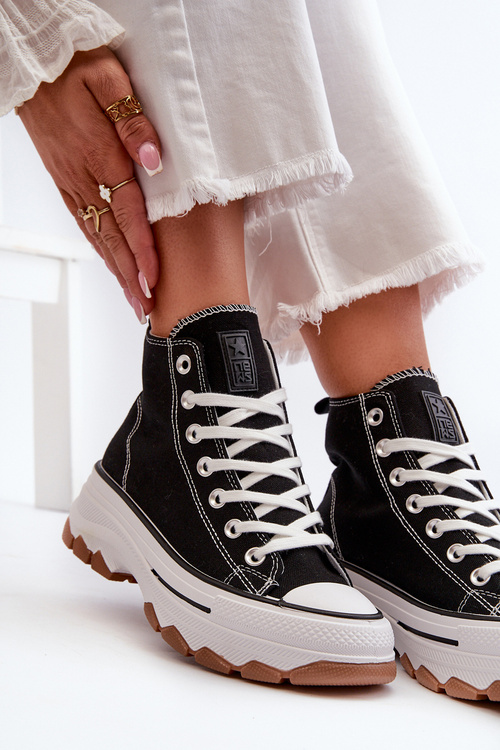 Чорні високі жіночі кросівки на платформі Valvia