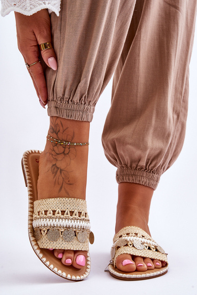 Жіночі плетені тапочки з прикрасами бежеві Millano