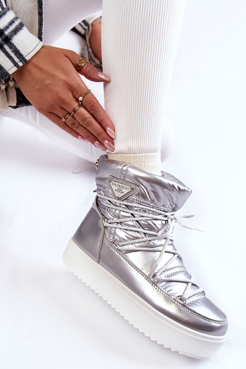 Модні жіночі зимові черевики на шнурівці Silver Carrios