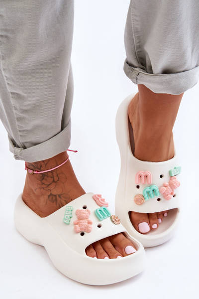 Жіночі м'які поролонові тапочки з декором Білий Лорі