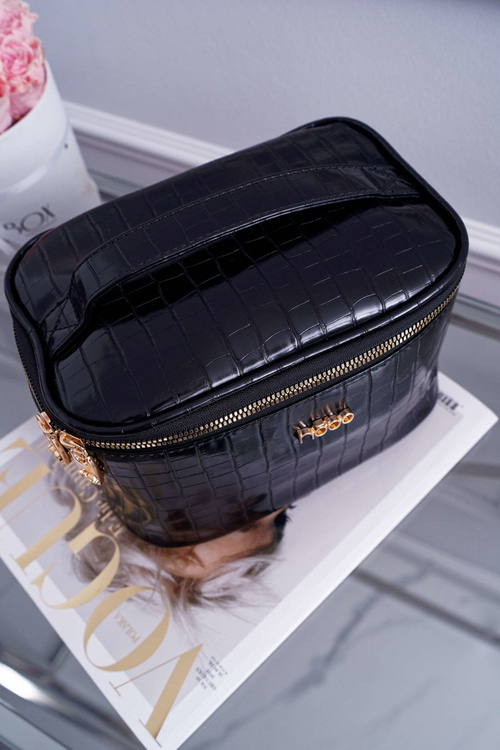 Велика жіноча косметичка чорна NOBO NCOS-I0331-C020