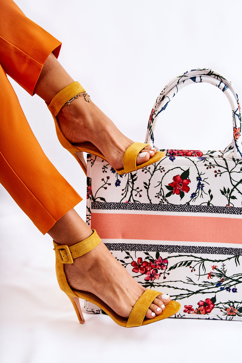 Жіночі замшеві босоніжки на високому каблуці жовті Marconi