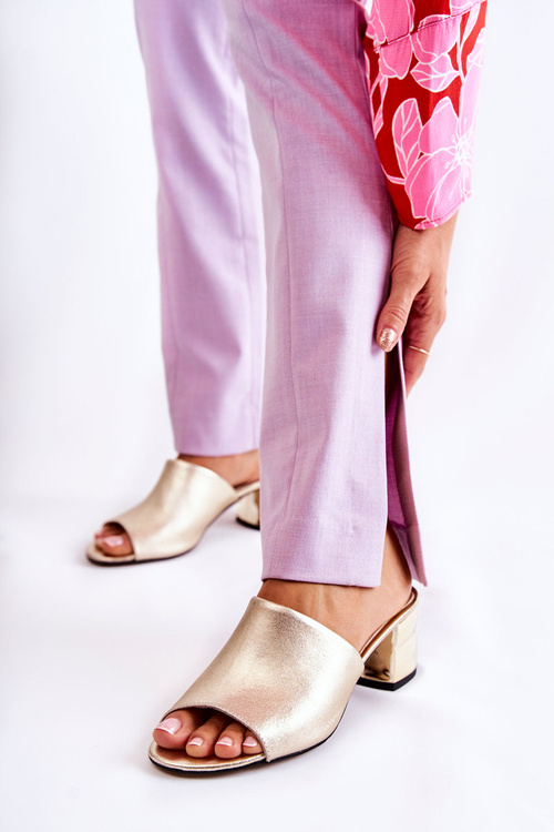 Шкіряні жіночі тапочки на підборах Gold Perry