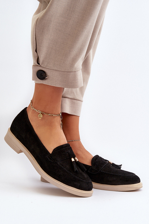 Чорні жіночі замшеві мокасини на плоскій каблуці Zazoo 3420