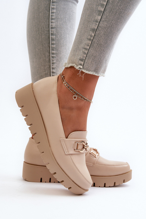 Жіночі мокасини на платформі зі світло-бежевим декором Kaldina