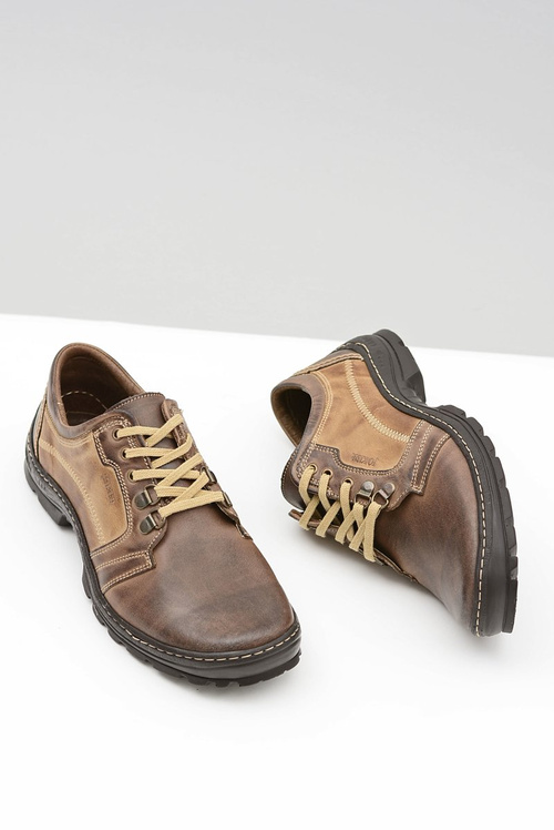 Чоловічі шкіряні класичні коричневі півчеревики Favello