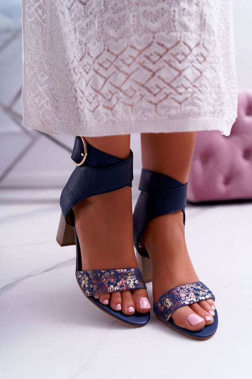 Шкіряні жіночі босоніжки Maciejka на шпильці темно-сині 03597