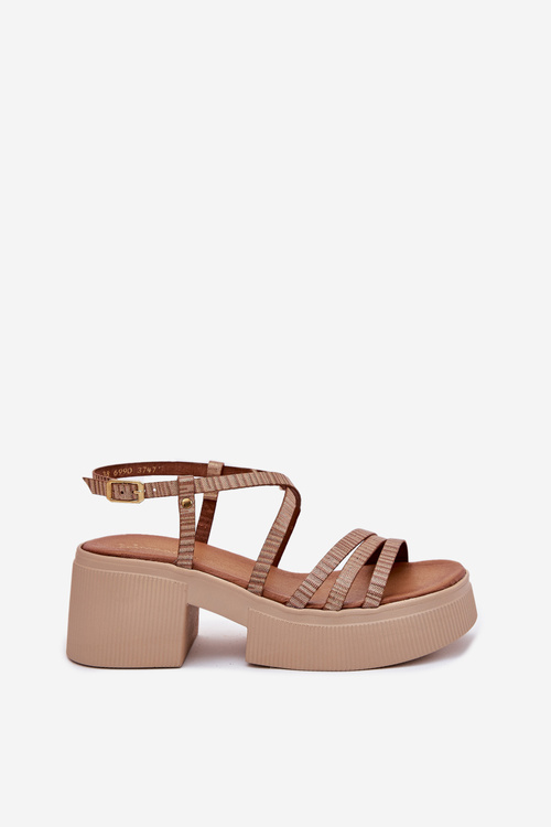 Жіночі шкіряні сандалі Maciejka 06990-25 золоті