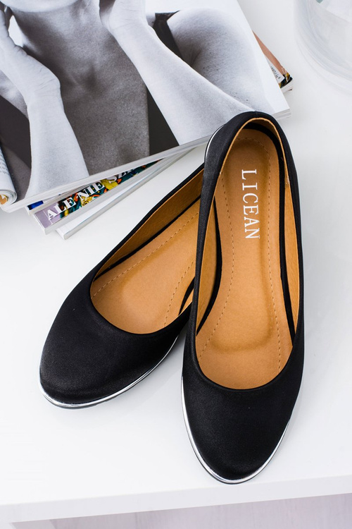 Жіночі елегантні атласні чорні балерини Comiko