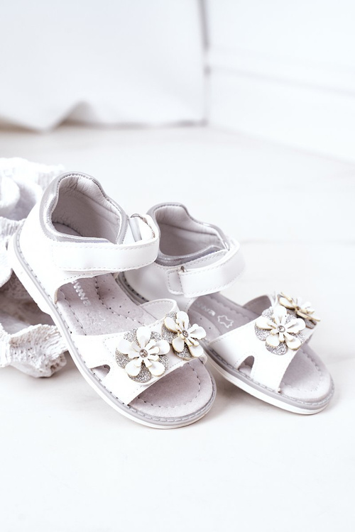 Дитячі ортопедичні босоніжки на липучці White One