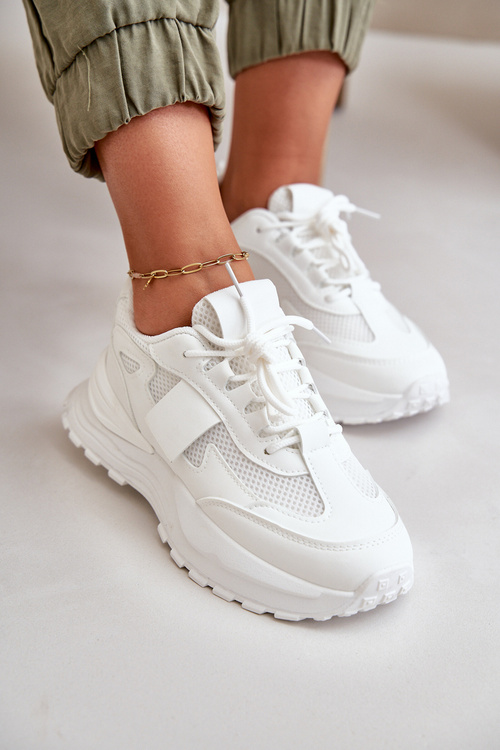 Жіночі кросівки на платформі білі Nevelaine