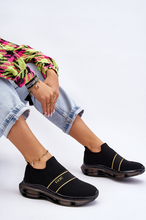 Жіноче спортивне взуття GOE LL2N4032 Чорний