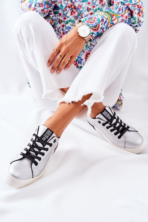 Жіночі шкіряні кросівки BIG STAR II274034 Silver