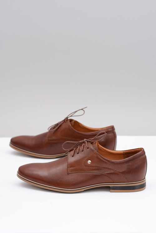 Коричневі елегантні шкіряні напівчеревики Refugio