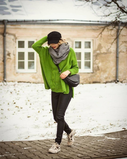 Спортивні жіночі леопардові туфлі бежеві тайські