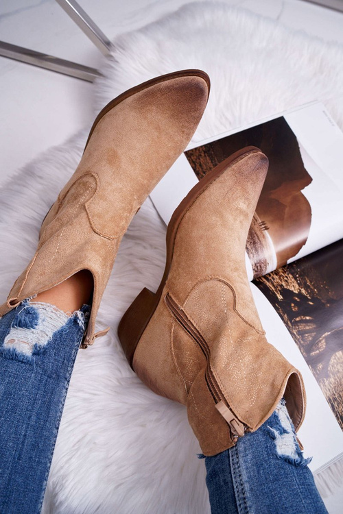 Жіночі замшеві ковбойські чоботи бежеві Ferders