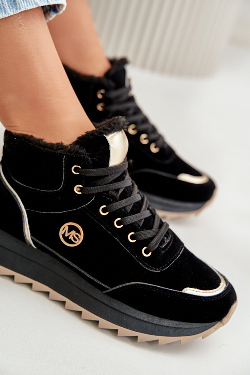 Черевики спортивні жіночі утеплені на платформі чорні Ariatte