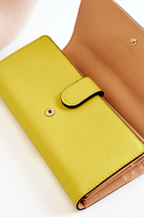 Жіночий великий шкіряний гаманець NOBO M0123-C002 жовтий