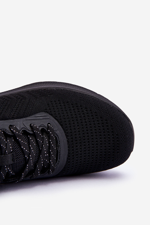 Класичне чоловіче спортивне взуття чорного кольору McBraun