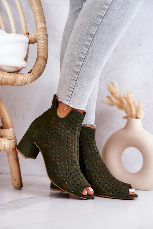 Чоботи замшеві ажурні Maciejka 05420-09 Зелені