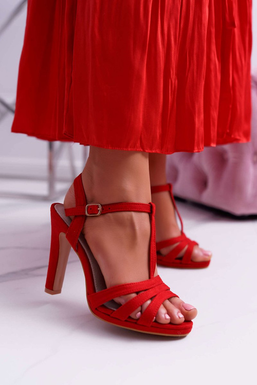 Жіночі замшеві босоніжки Red Silela