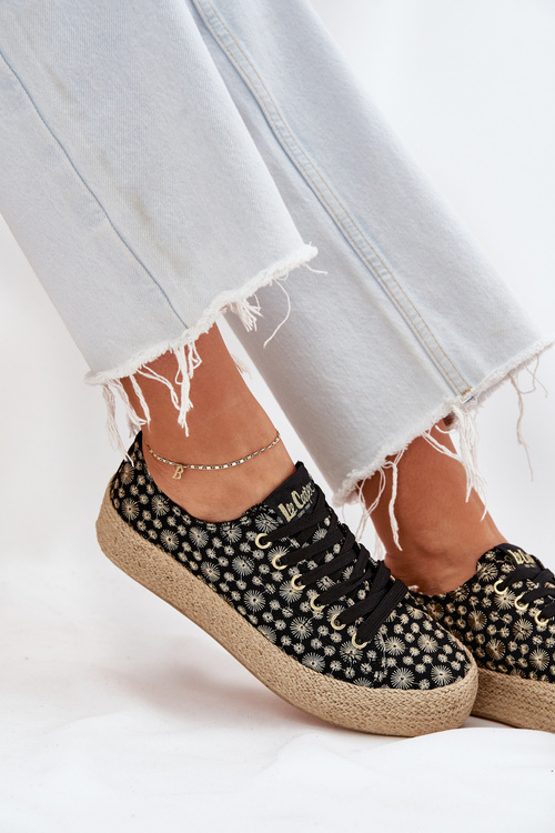 Взуття На Платформі Для Жінок З Плетінням Lee Cooper LCW-25-08-3647L Чорні