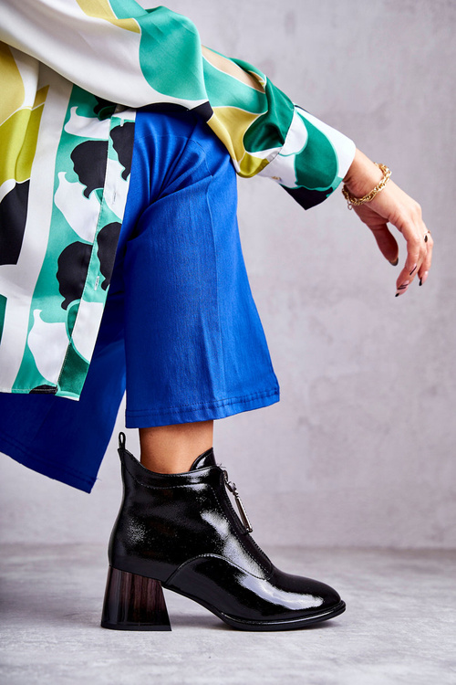 Чоботи жіночі лаковані на блискавці Чорні Cristel