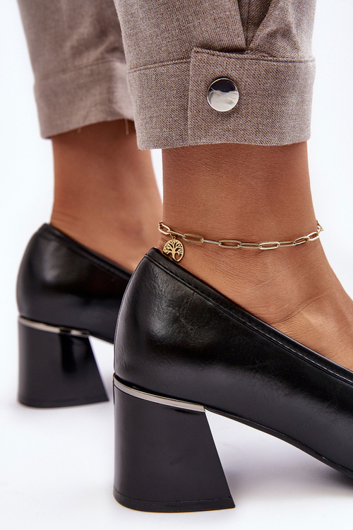 Шкіряні туфлі на шпильці Black Idona