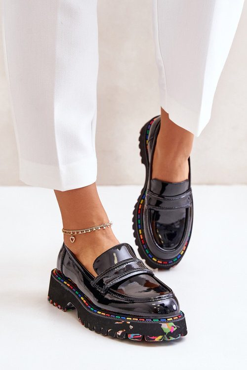 Масивні жіночі лаковані мокасини Black Artiker 55C0489