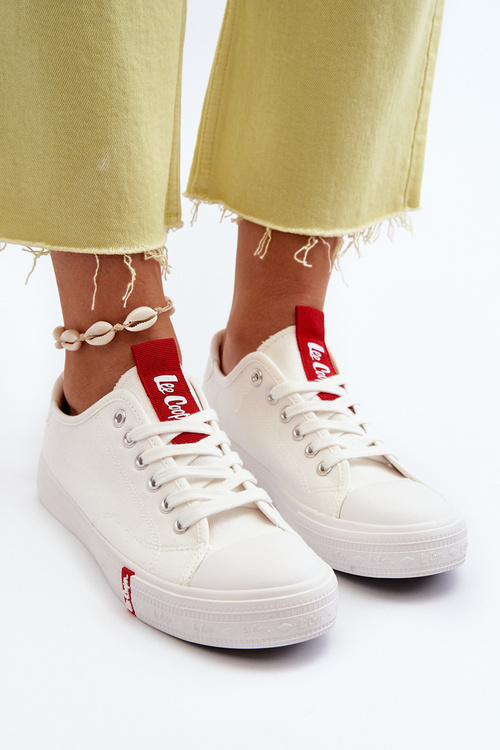 Кросівки жіночі Lee Cooper LCW-24-31-2239 Білі