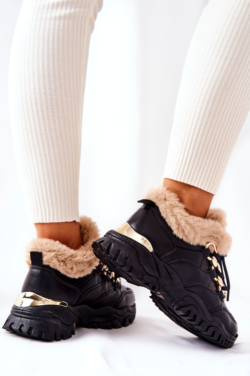 Шкіряне утеплене спортивне взуття чорного блиску