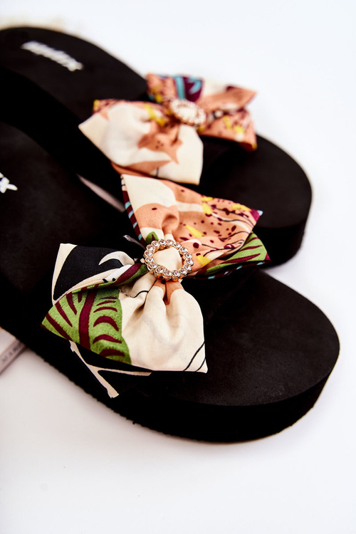 Жіночі поролонові тапочки на танкетці, бежевий Silana