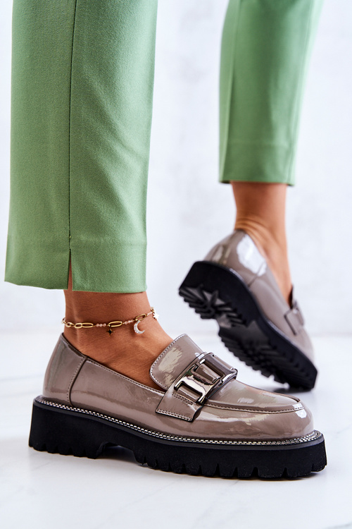 Лаковані туфлі сірі Corine