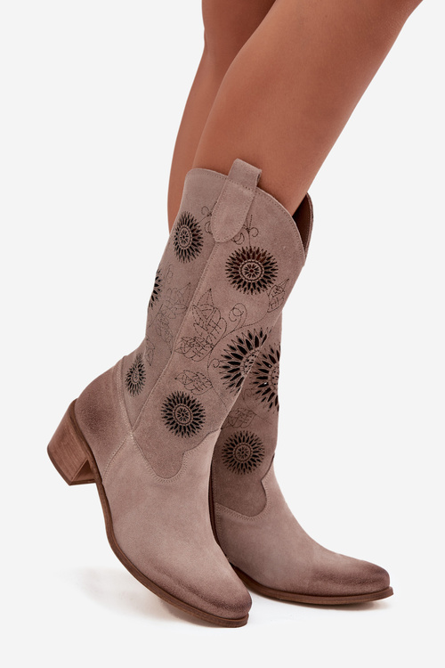 Замшеві шкіряні жіночі чоботи з відкритим малюнком Zazoo 3852 Cappuccino