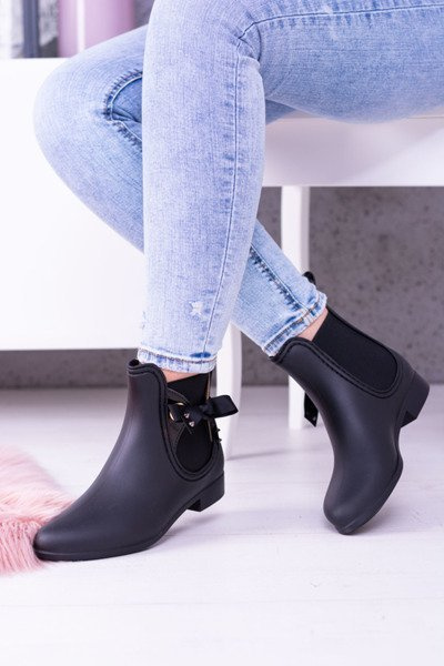 Чорні матові жіночі тапочки Kalo на шнурівці