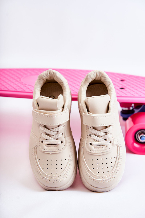 Дитяче спортивне взуття на липучці бежеве Elike