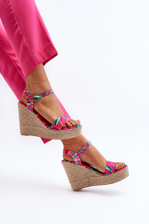 Босоніжки на танкетці з малюнком кольору фуксія Anihazra