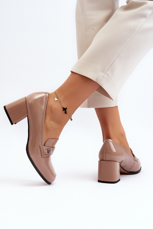 Бежеві лаковані туфлі на високих підборах Felicijana