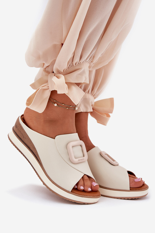 Жіночі Шкіряні Сандалі На Танкетці Artiker Світло-бежеві 56C2145